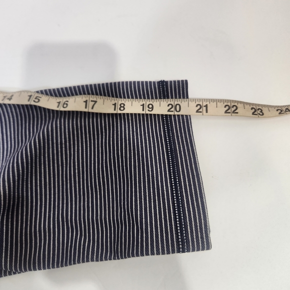 Lululemon fold over  or high waist  crop leggings stripes size 10 - Picture 11 of 12